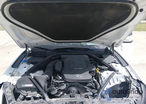 2016 Hyundai Genesis 3.8 from USA, damaged, VIN KMHGN4JE9GU127829